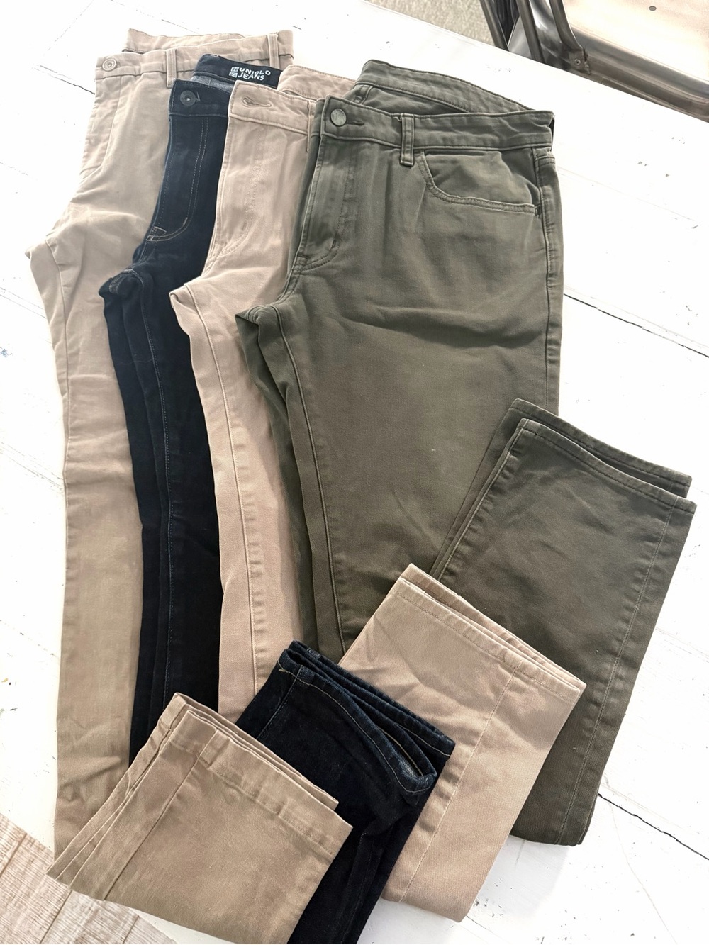 UNIQLO Men's Straight Leg Stretch Pants - 35x34. Lot of 4 - Olive, Khaki, Denim